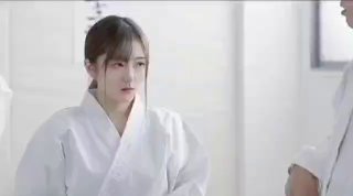 无套抽插巨臀大屁股少妇
